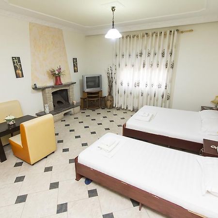 Vila 57 Hotel 티라나 객실 사진
