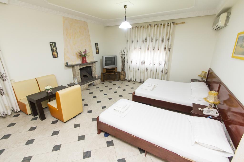 Vila 57 Hotel 티라나 객실 사진